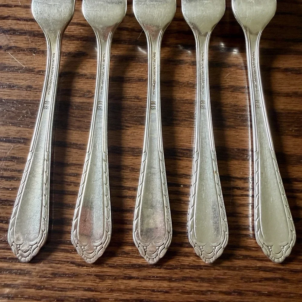 Vtg HOLMES & EDWARDS 1932 Masterpiece Silverplate Dinner Forks Set‎ Of 5